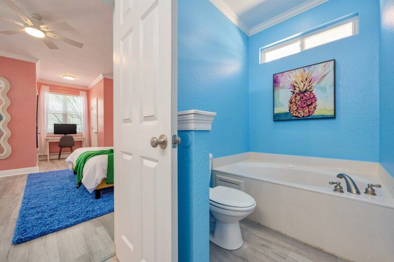 Playful and Cozy Getaway Near the Gulf - Destin, Florida