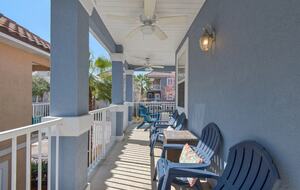 Playful and Cozy Getaway Near the Gulf - Destin, Florida