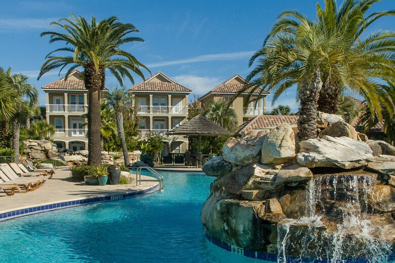 Playful and Cozy Getaway Near the Gulf - Destin, Florida