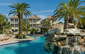 Playful and Cozy Getaway Near the Gulf - Destin, Florida