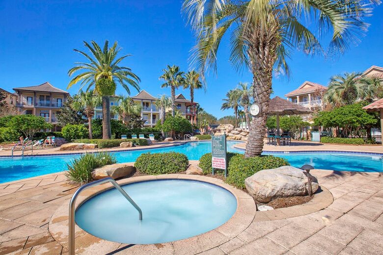 Playful and Cozy Getaway Near the Gulf - Destin, Florida