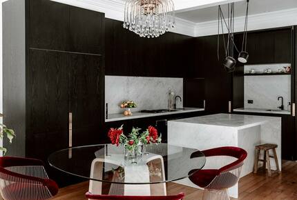 Five-Star Sanctuary Above the Bay - Sydney, Australia