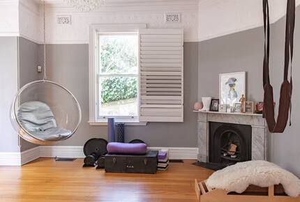 Five-Star Sanctuary Above the Bay - Sydney, Australia