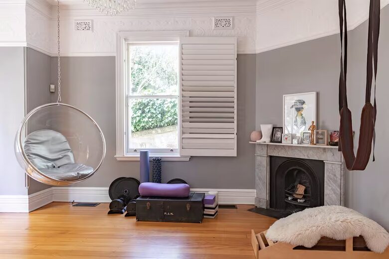 Five-Star Sanctuary Above the Bay - Sydney, Australia