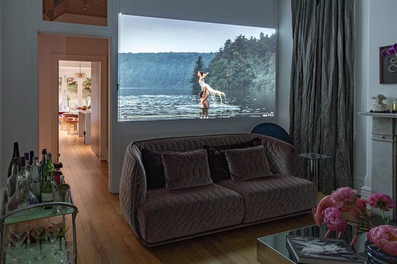 Five-Star Sanctuary Above the Bay - Sydney, Australia