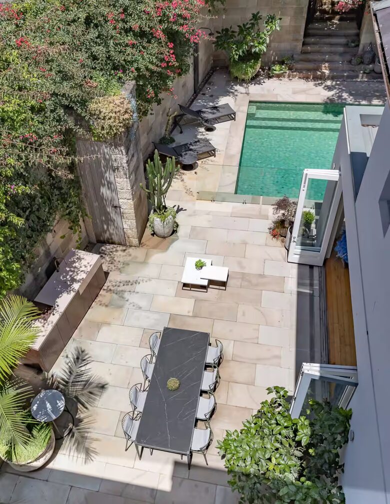 Five-Star Sanctuary Above the Bay - Sydney, Australia