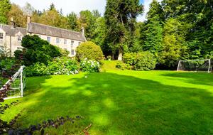 Elegant Countryside Estate with Rare Architectural Heritage - Dunoon, United Kingdom