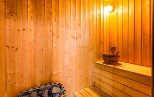 Elegant Countryside Estate with Rare Architectural Heritage - Dunoon, United Kingdom