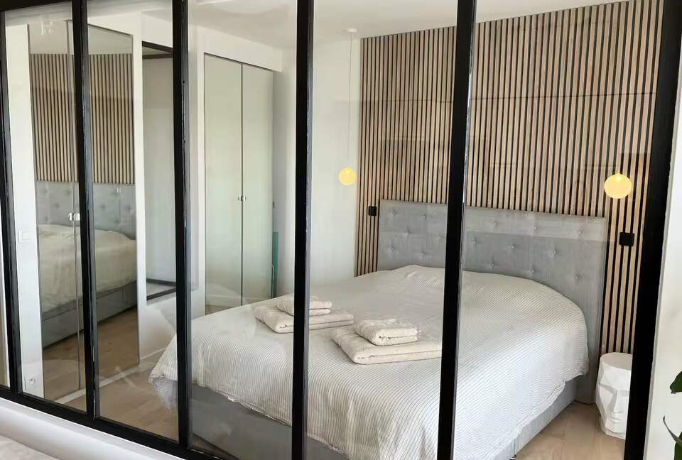 Elevated Paris Apartment with Panoramic Eiffel Tower view! - Paris, France