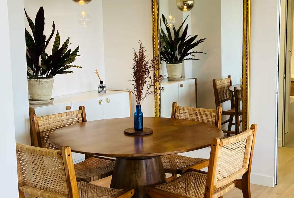 Elevated Paris Apartment with Panoramic Eiffel Tower view! - Paris, France