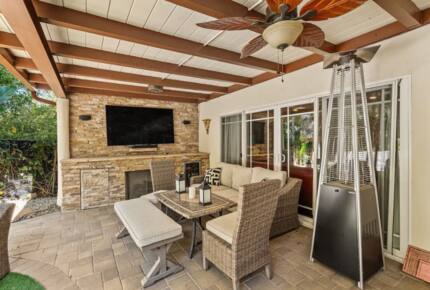 Resort Like Property in Los Angeles - Woodland Hills, California