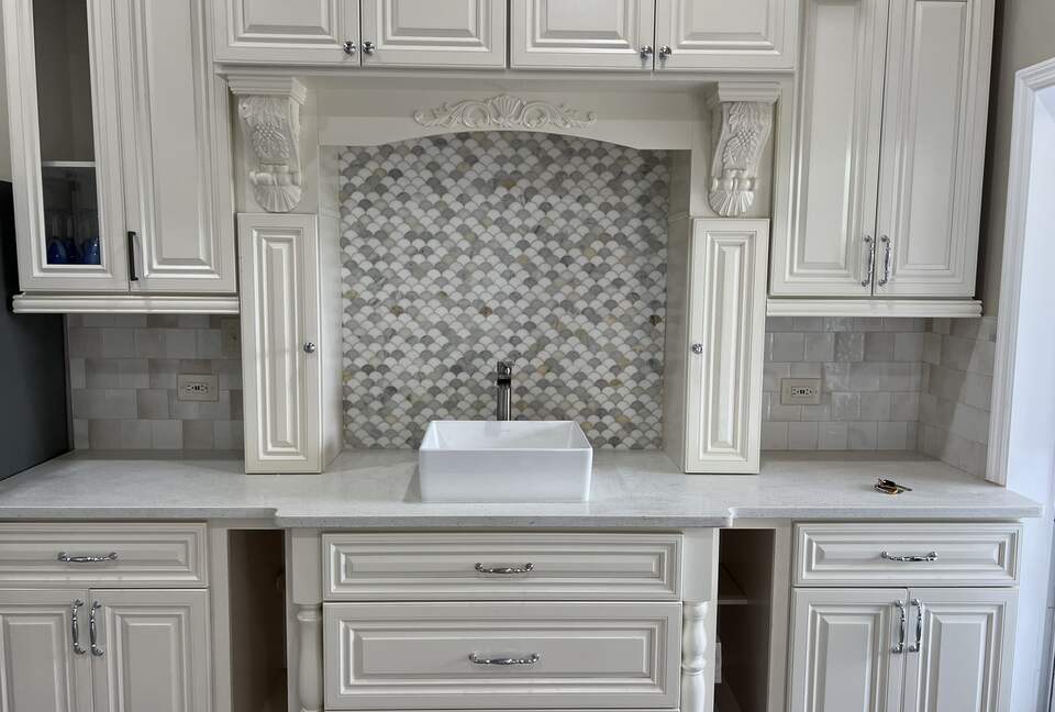 Stylish Canalfront Escape with Exceptional Amenities - Hernando Beach, Florida