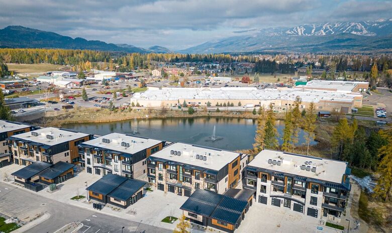 Upscale Escape Near Glacier National Park - Whitefish, Montana