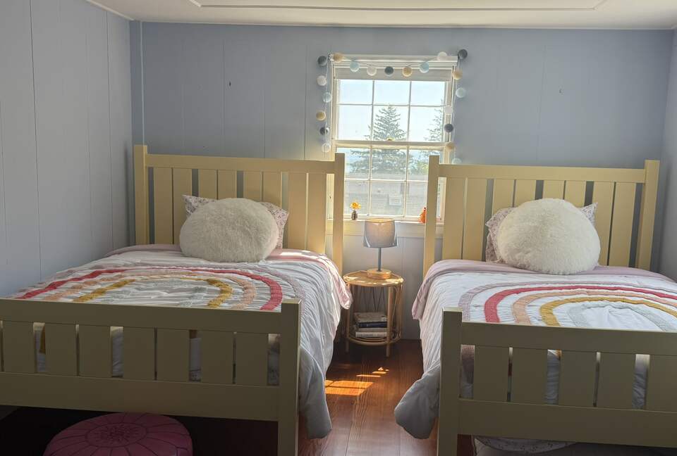 Warm Coastal Retreat with Timeless Appeal - Rockport, Massachusetts