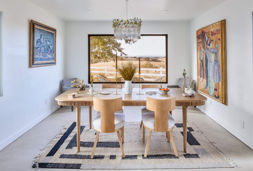 Exquisite Wine Country Escape with Sweeping Views - Paso Robles, California