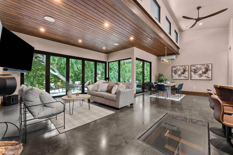 Graceful Living on Over Three Acres in Idaho Wine Country - Nampa, Idaho