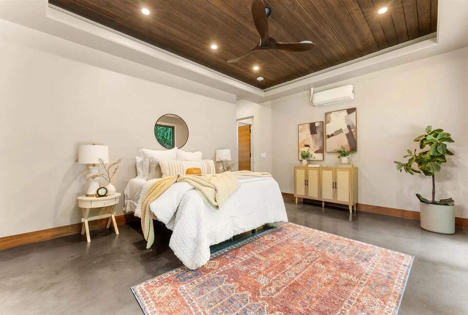 Graceful Living on Over Three Acres in Idaho Wine Country - Nampa, Idaho