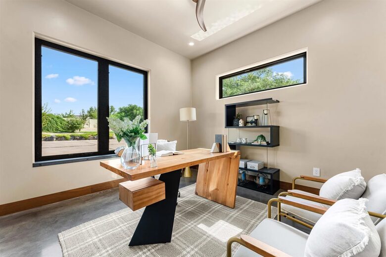 Graceful Living on Over Three Acres in Idaho Wine Country - Nampa, Idaho