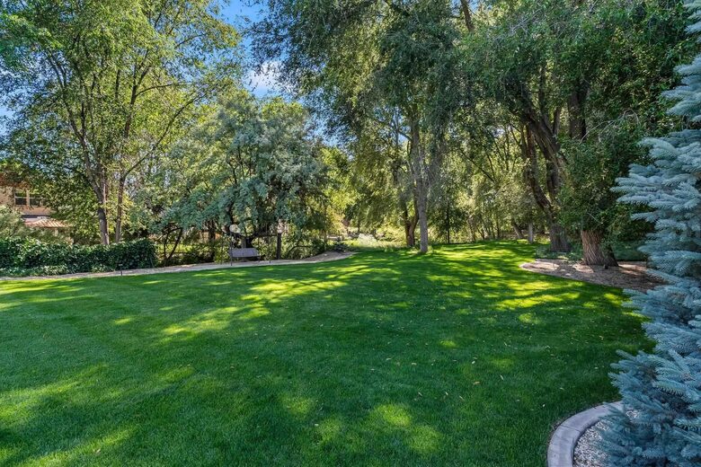 Graceful Living on Over Three Acres in Idaho Wine Country - Nampa, Idaho