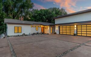 Graceful Living on Over Three Acres in Idaho Wine Country - Nampa, Idaho