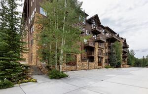 Refined Alpine Escape at The Timbers - Keystone, Colorado