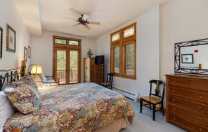 Refined Alpine Escape at The Timbers - Keystone, Colorado