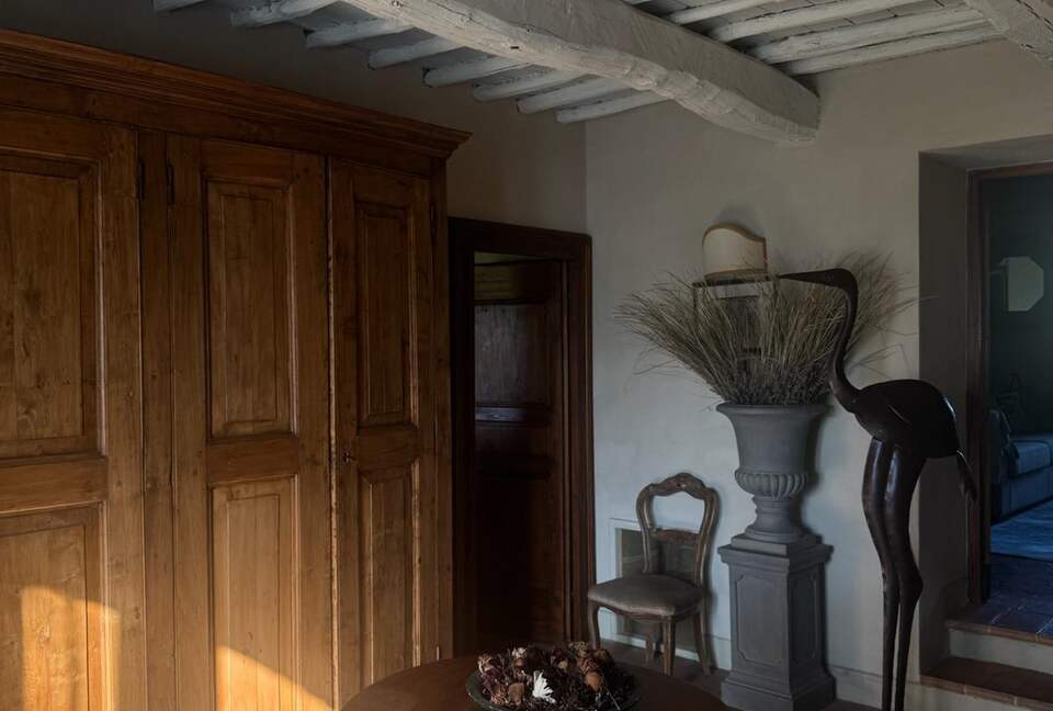 A Timeless Umbrian Estate with Private Pool & Countryside Views - Castel Giorgio, Italy