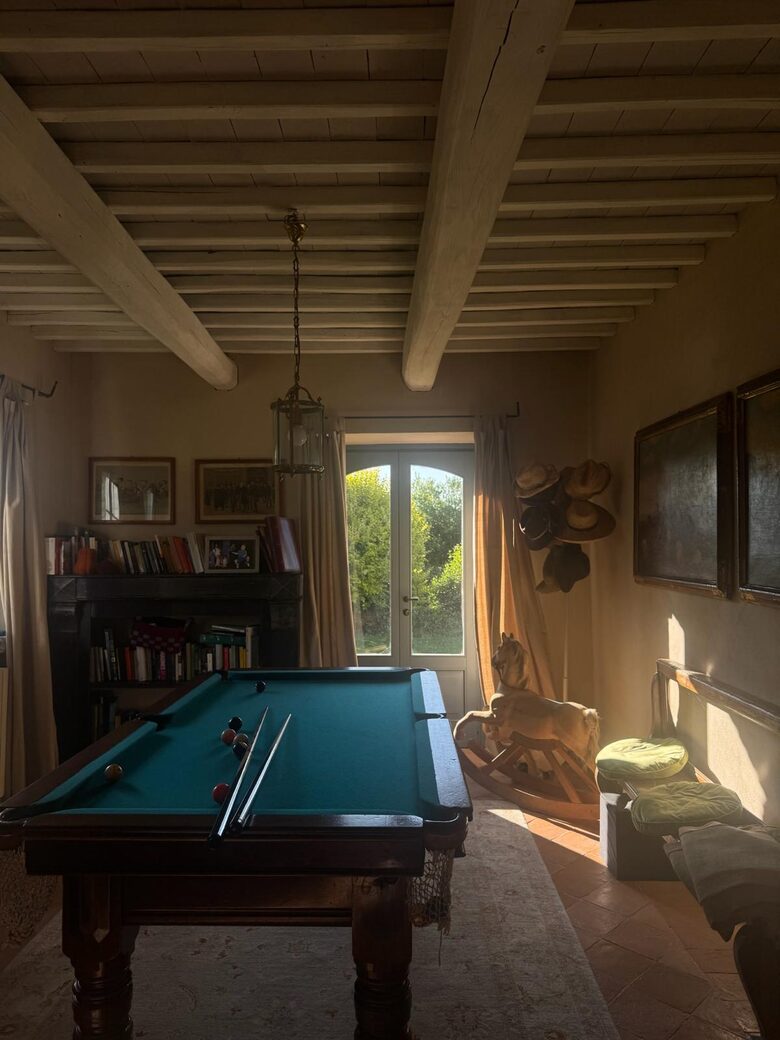 A Timeless Umbrian Estate with Private Pool & Countryside Views - Castel Giorgio, Italy