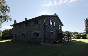 A Timeless Umbrian Estate with Private Pool & Countryside Views - Castel Giorgio, Italy