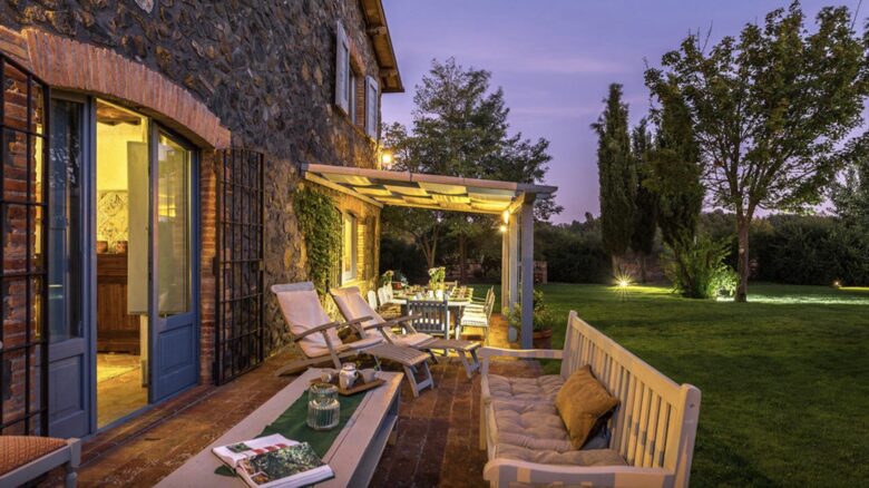 A Timeless Umbrian Estate with Private Pool & Countryside Views - Castel Giorgio, Italy