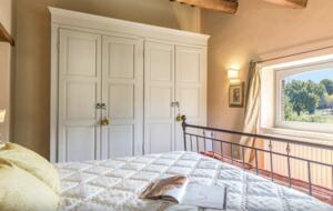 A Timeless Umbrian Estate with Private Pool & Countryside Views - Castel Giorgio, Italy