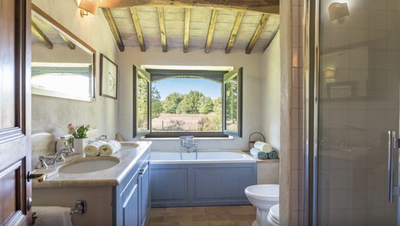 A Timeless Umbrian Estate with Private Pool & Countryside Views - Castel Giorgio, Italy