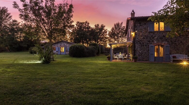 A Timeless Umbrian Estate with Private Pool & Countryside Views - Castel Giorgio, Italy