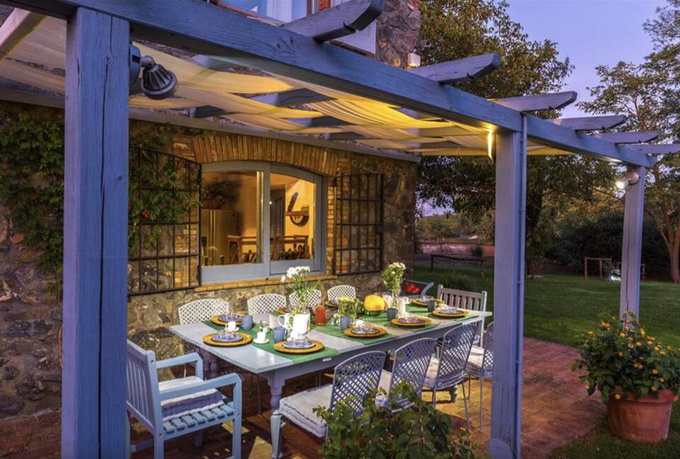 A Timeless Umbrian Estate with Private Pool & Countryside Views - Castel Giorgio, Italy