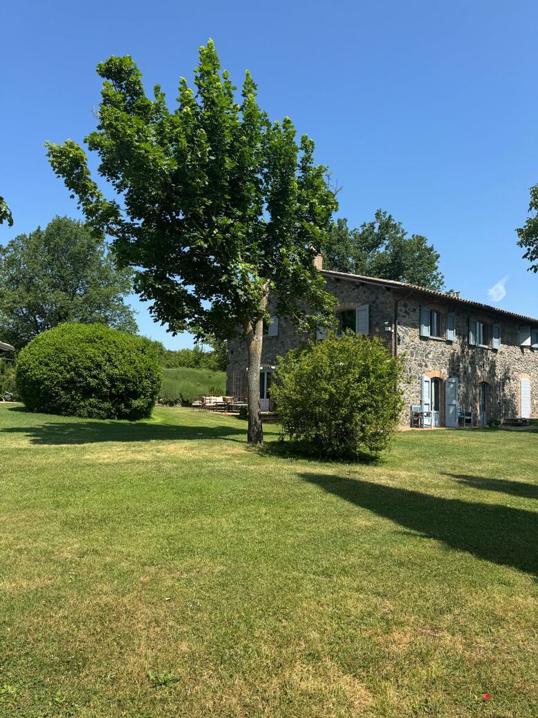 A Timeless Umbrian Estate with Private Pool & Countryside Views - Castel Giorgio, Italy