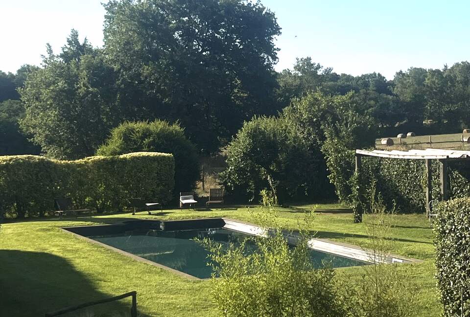 A Timeless Umbrian Estate with Private Pool & Countryside Views - Castel Giorgio, Italy