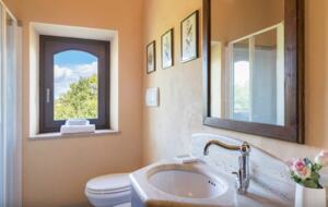 A Timeless Umbrian Estate with Private Pool & Countryside Views - Castel Giorgio, Italy