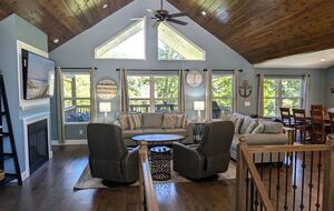 Mountainview Lakeside Escape - LaFollette, Tennessee