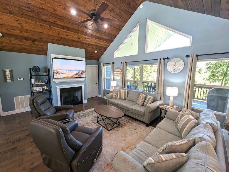Mountainview Lakeside Escape - LaFollette, Tennessee