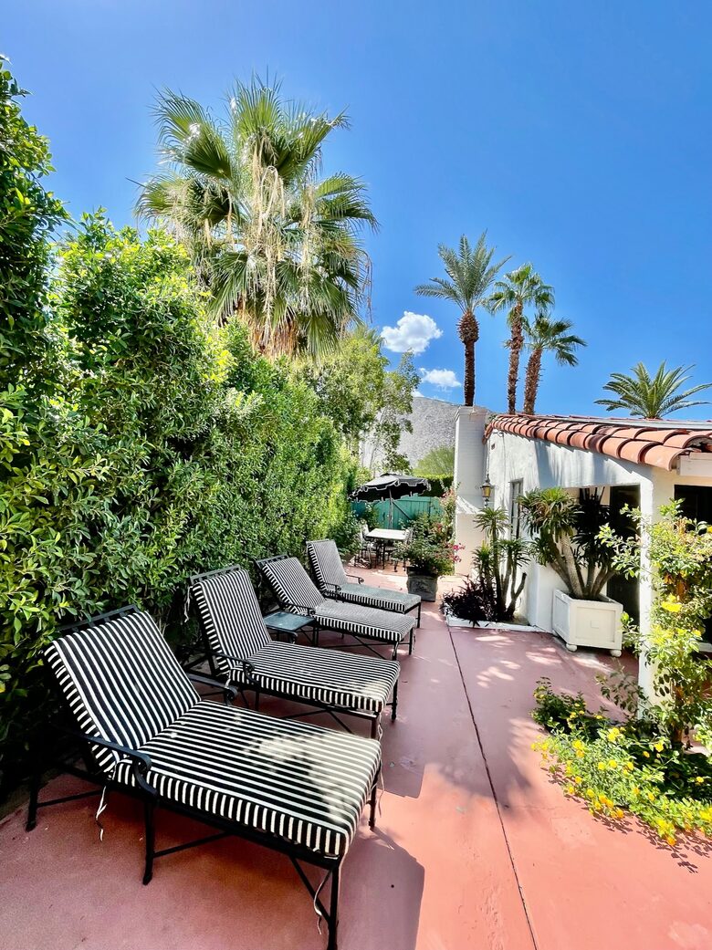 A Charming 1930s Spanish Hideaway near downtown Palm Springs - Palm Springs, California