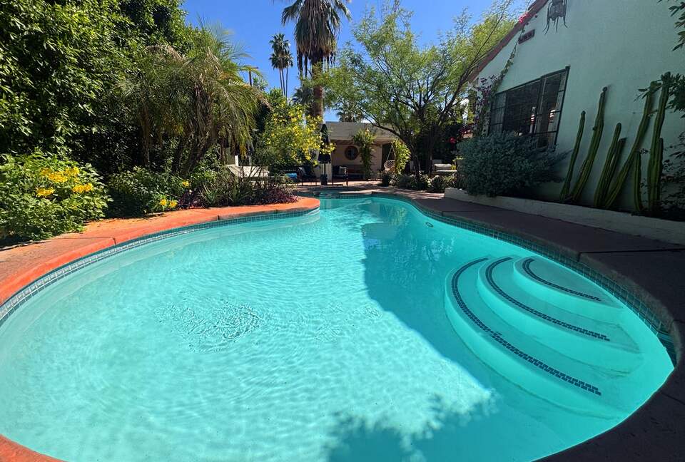 A Charming 1930s Spanish Hideaway near downtown Palm Springs - Palm Springs, California