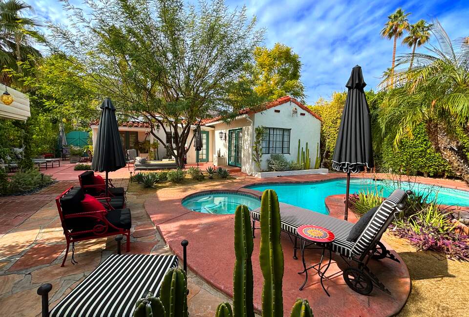 A Charming 1930s Spanish Hideaway near downtown Palm Springs - Palm Springs, California