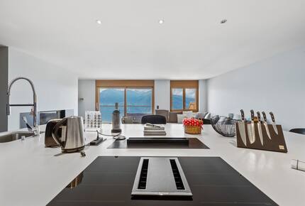 Elegant Three-Bedroom Residence in Crans-Montana - Crans-Montana, Switzerland