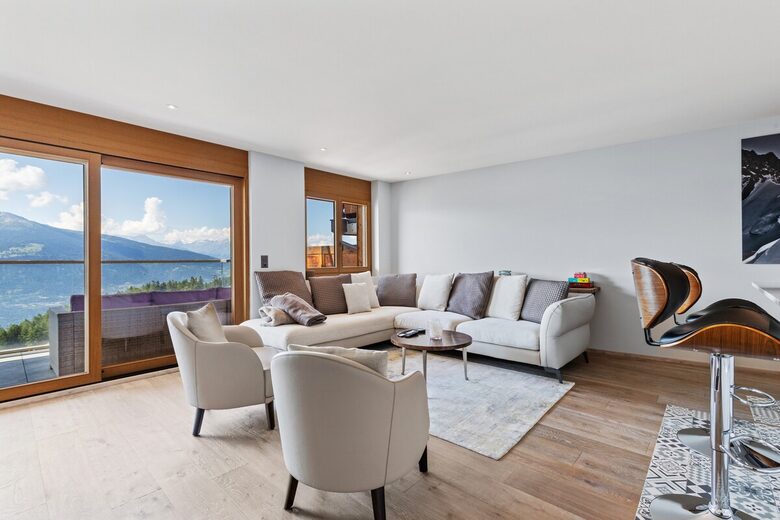 Elegant Three-Bedroom Residence in Crans-Montana - Crans-Montana, Switzerland