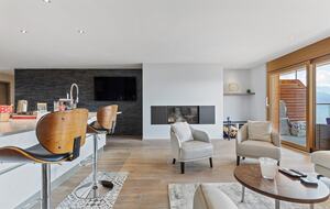 Elegant Three-Bedroom Residence in Crans-Montana - Crans-Montana, Switzerland
