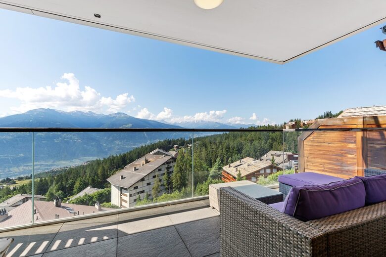 Elegant Three-Bedroom Residence in Crans-Montana - Crans-Montana, Switzerland