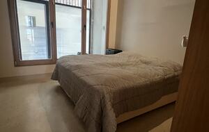 Second bedroom with king size bed and en-suite bathroom