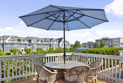 Modern Coastal Retreat with Rooftop Views - New Buffalo, Michigan