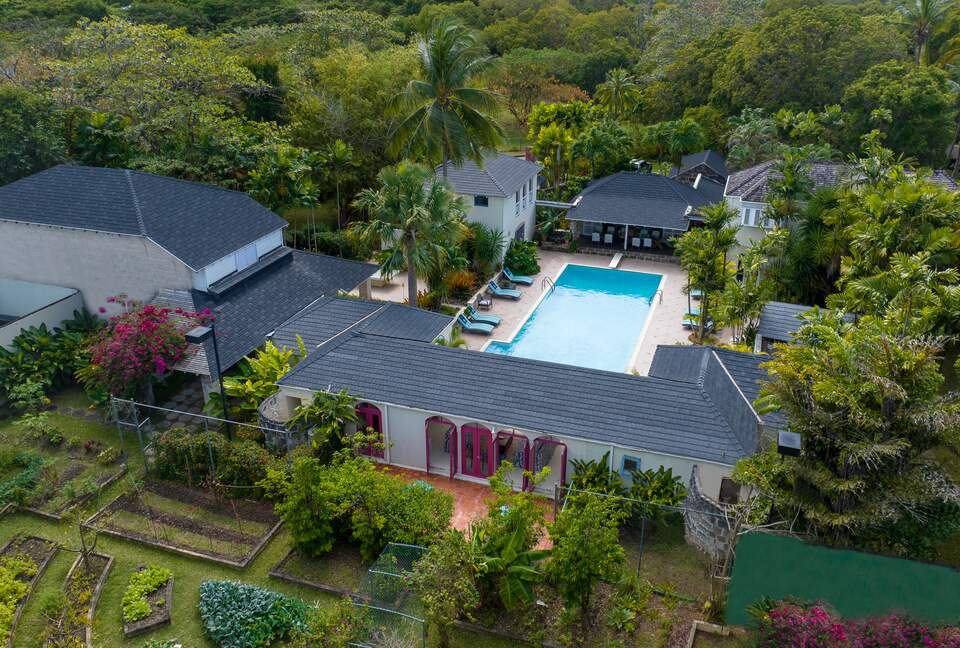 Bon Vivant Villa - St. James, Barbados