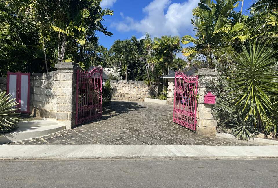 Bon Vivant Villa - St. James, Barbados